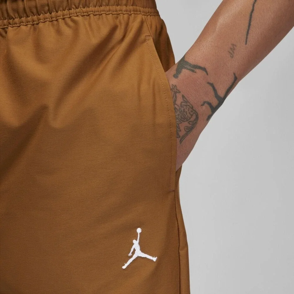 Jordan Mens Essential Crop Pants Lt British Tan White FB7325-281 Small NWT